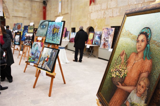 Mersin'de Ressamlar Tarsus İçin Fırçalarını Salladı