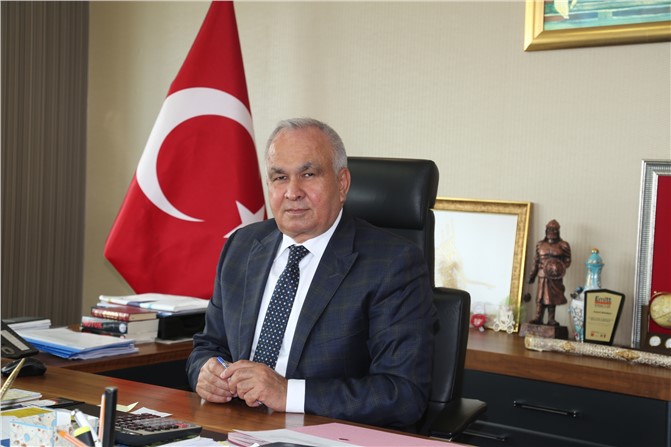 Erdemli'de Emekliliğe Ayrılanlar, Emekli İkramiyelerini Gecikmeden Alınıyor