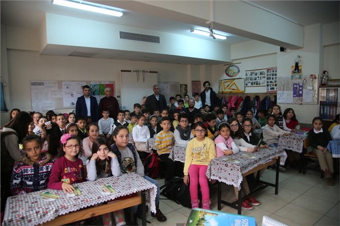 Erdemli Belediyesi İlkokul Öğrencilerine Geri Dönüşüm Semineri Verdi