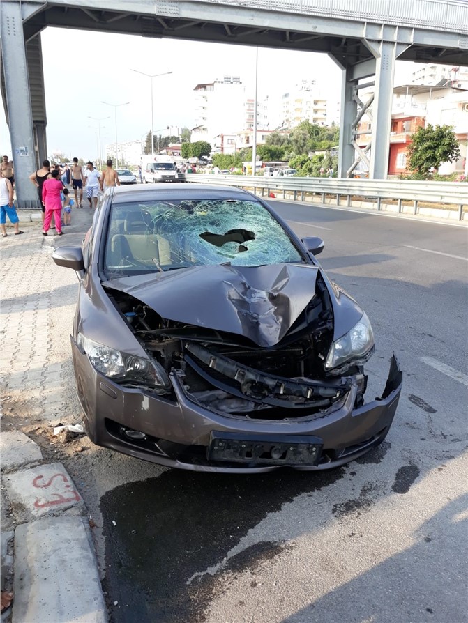 Mersin Ayaş'ta Kaza, Otomobilin Çarptığı 15 Yaşındaki Çocuk Hayatını Kaybetti